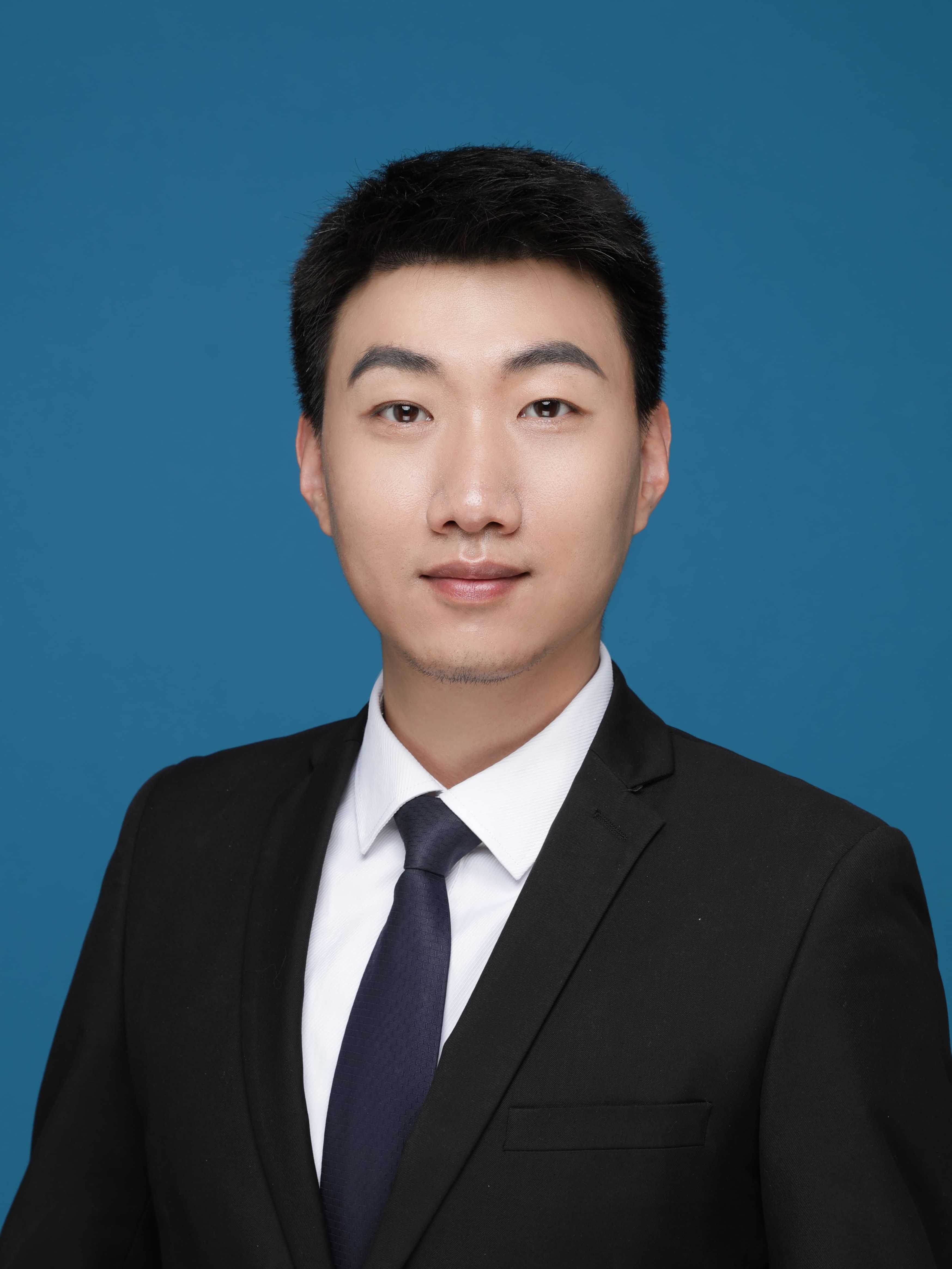 张春成