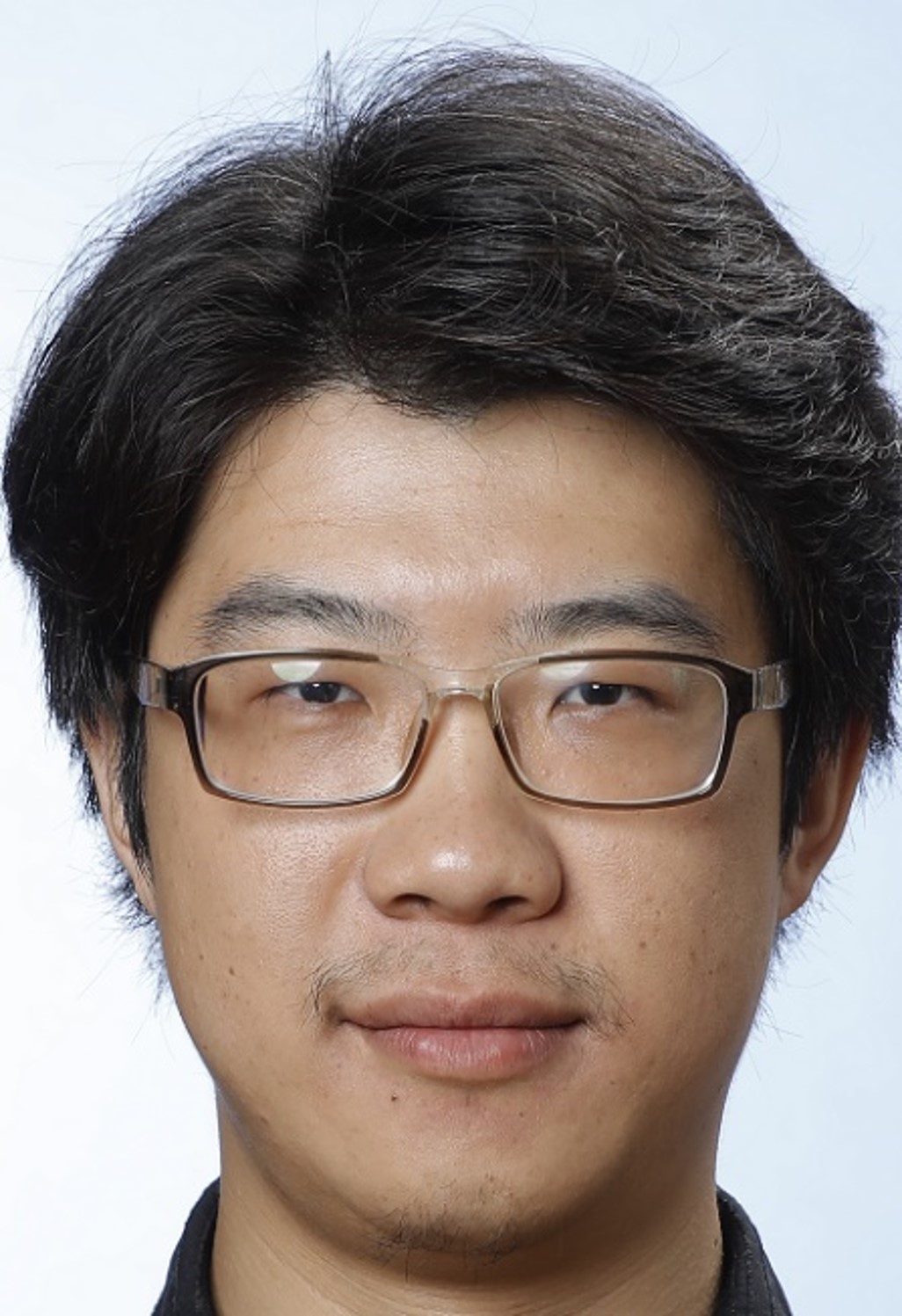 刘希龙