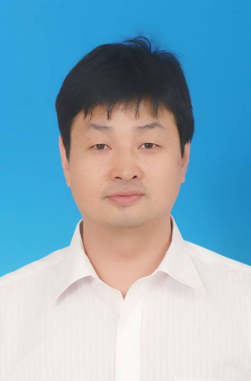 奉旭东