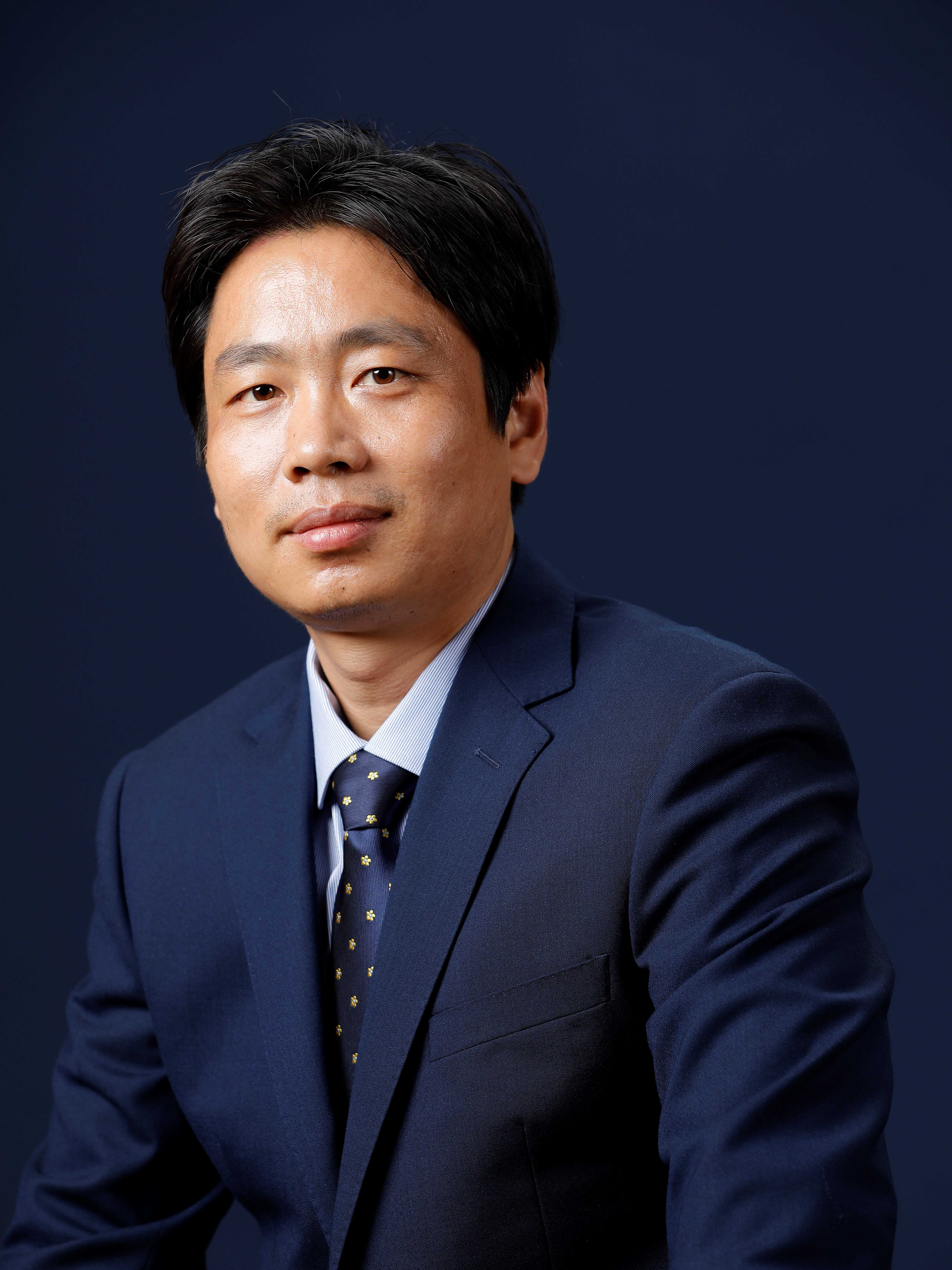 郑晓龙