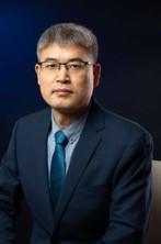 李海鹏